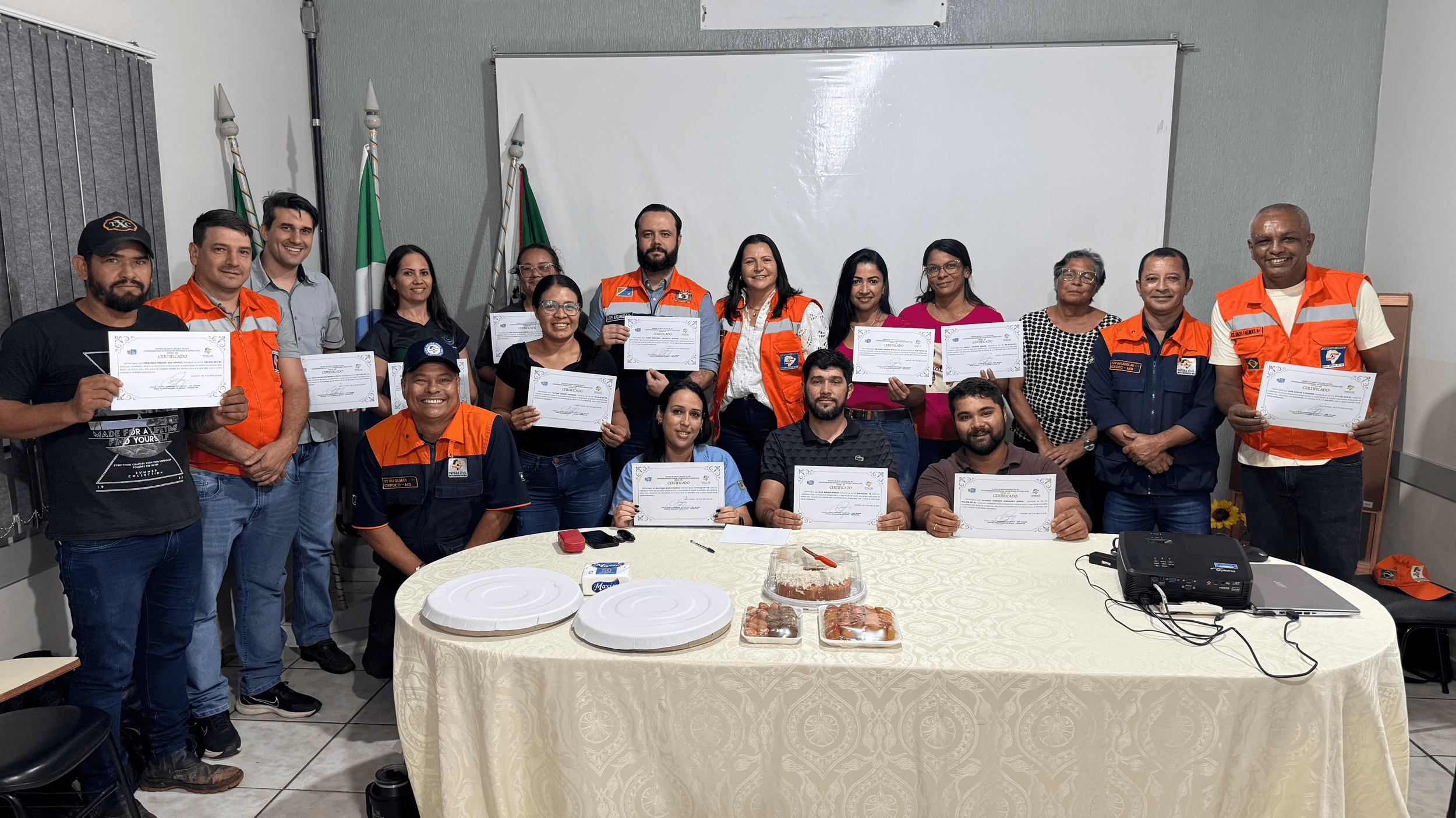 DEFESA CIVIL DE CAARAPÓ REALIZA CURSO DE CAPACITAÇÃO PARA VOLUNTÁRIOS