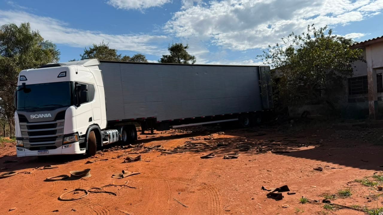 Parceria entre SEMADE e SMS avança na destinação correta de pneus descartados
